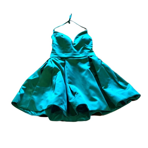 STUNNING GREEN SATIN HALTER COCKTAIL DRESS W/POCK - Picture 2 of 8